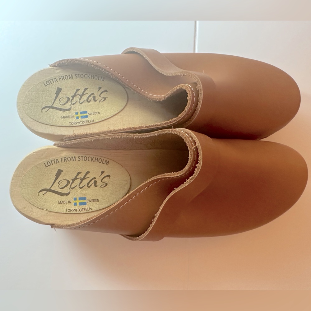 Lotta From Stockholm Camel Brown Leather Clogs sz 39 8.5 like new